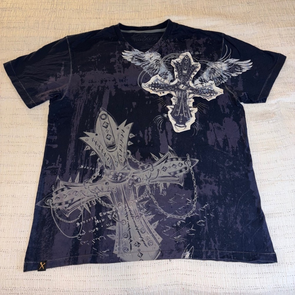 Marc Ecko Cut & Sew Mens XL V-Neck Graphic Tee Cross Wings Y2K MMA Affliction